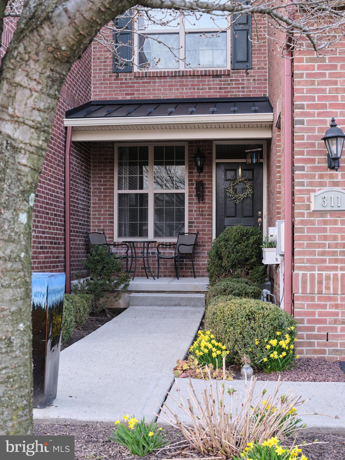 311 Saint James Dr