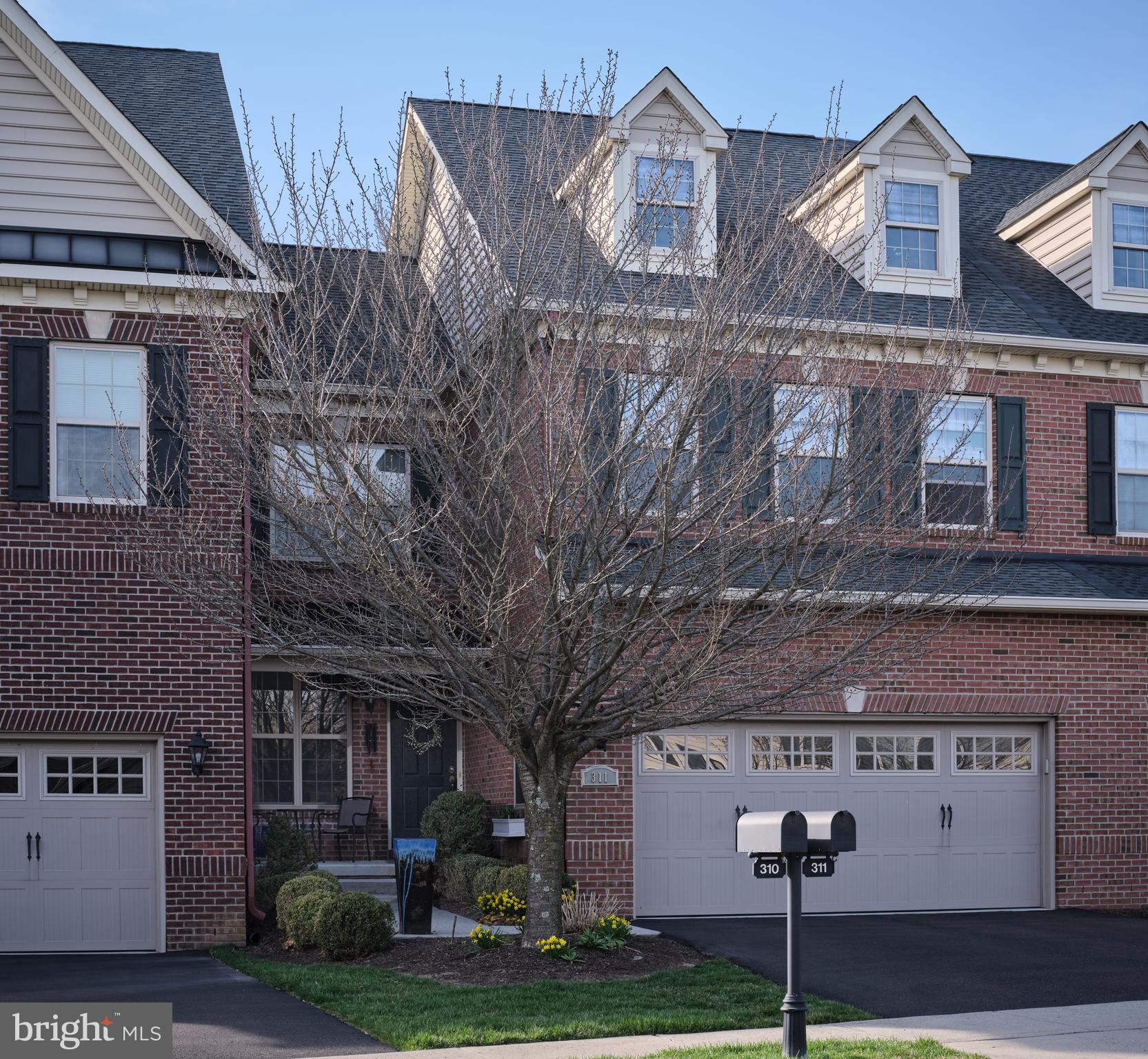 311 Saint James Dr