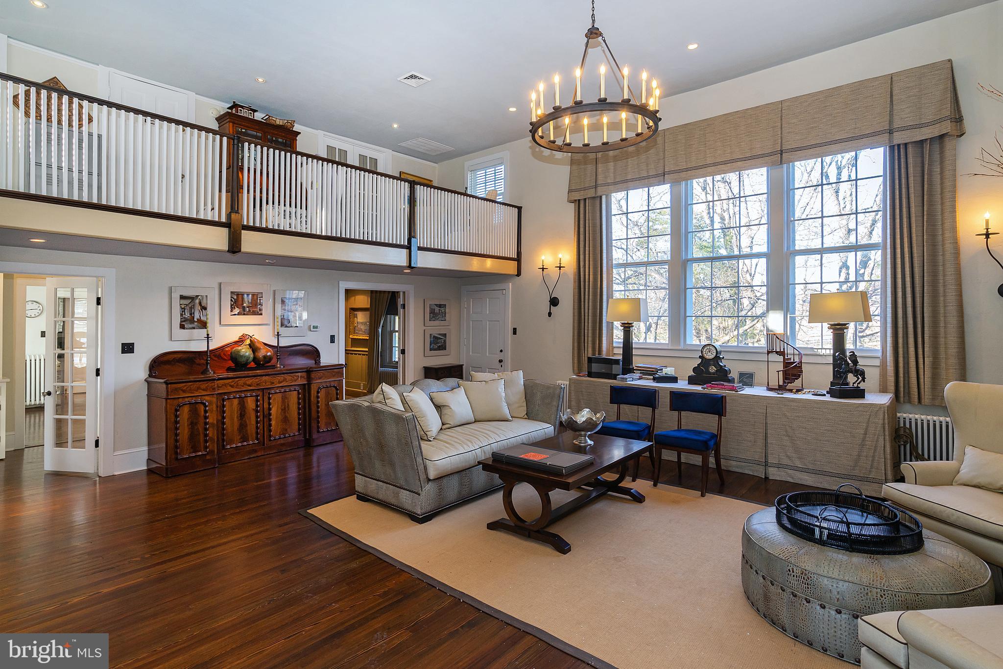 2481 River Rd