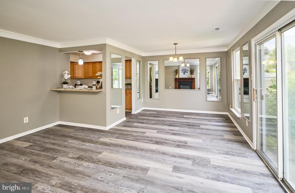 153 Shire Dr #15c