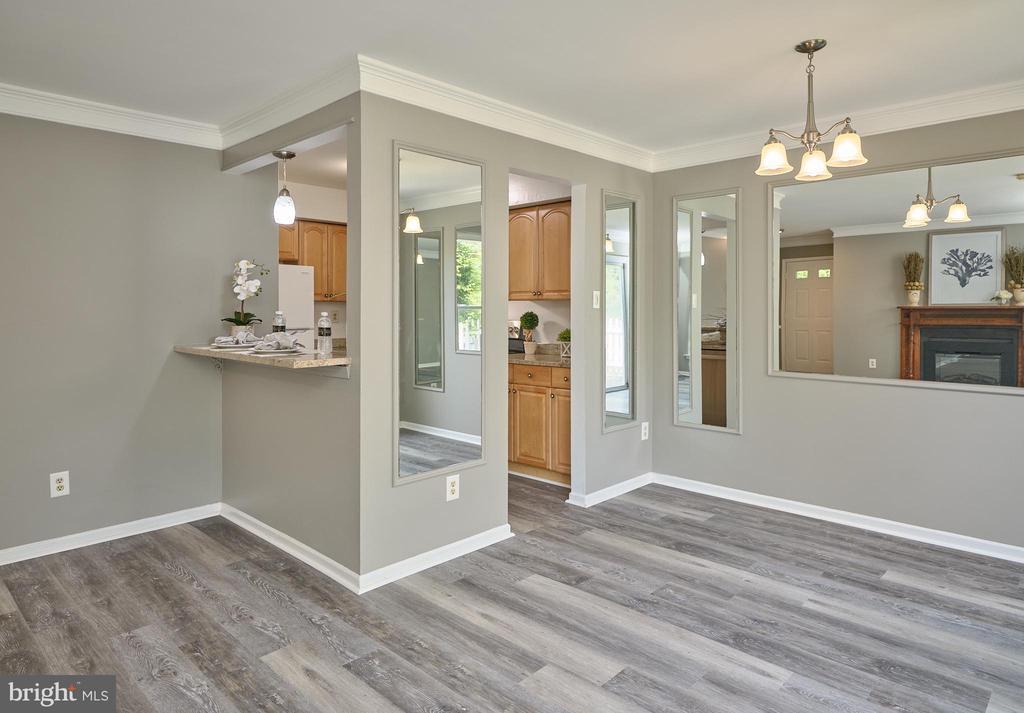 153 Shire Dr #15c