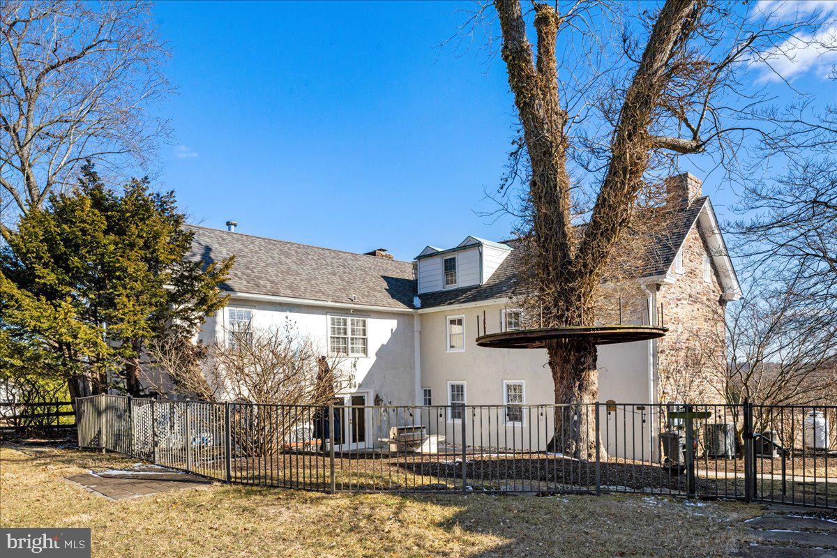 1515 Sugar Bottom Rd