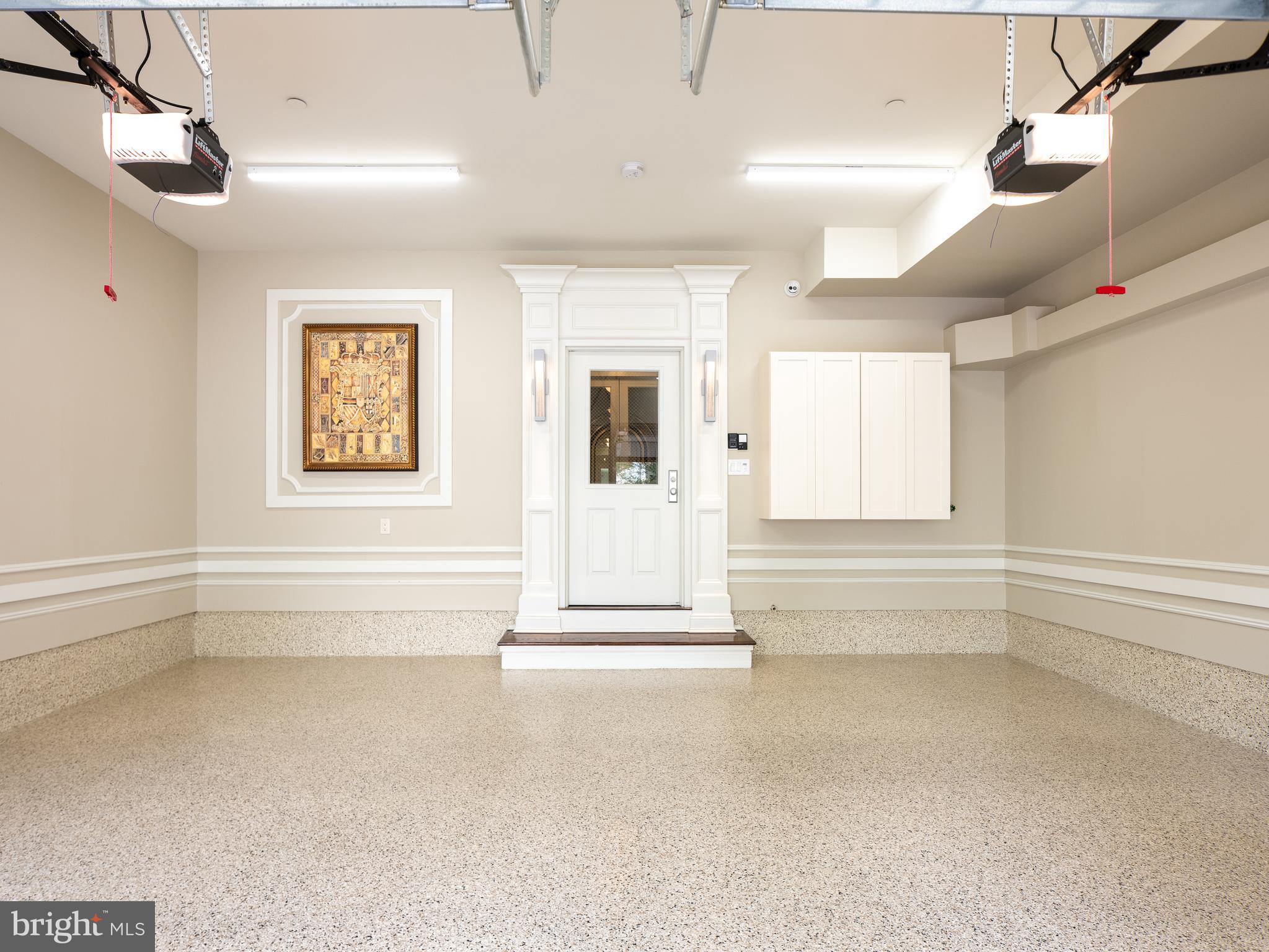 44 W Mechanic St