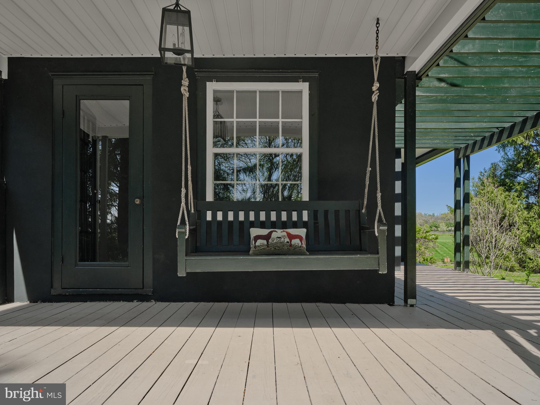 5113 ANDERSON ROAD COTTAGE