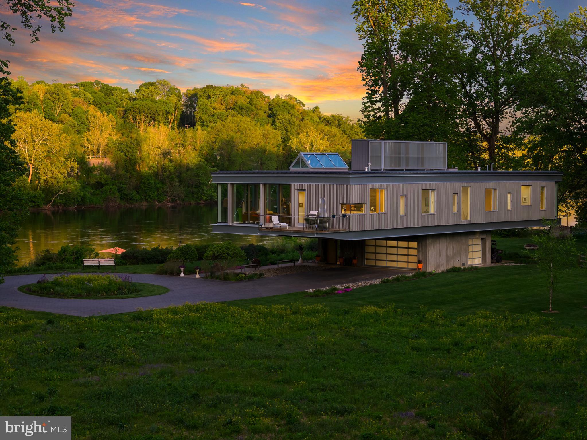 2710 RIVER ROAD
