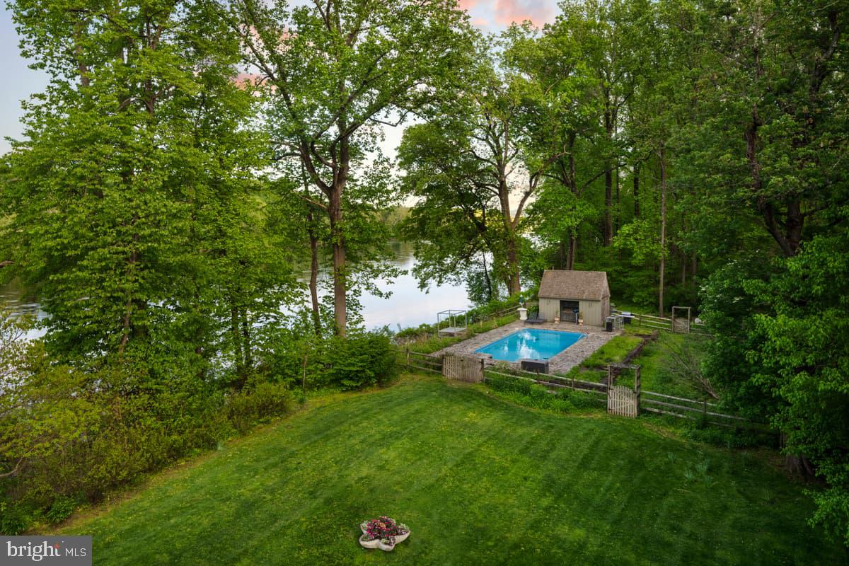 2710 RIVER ROAD