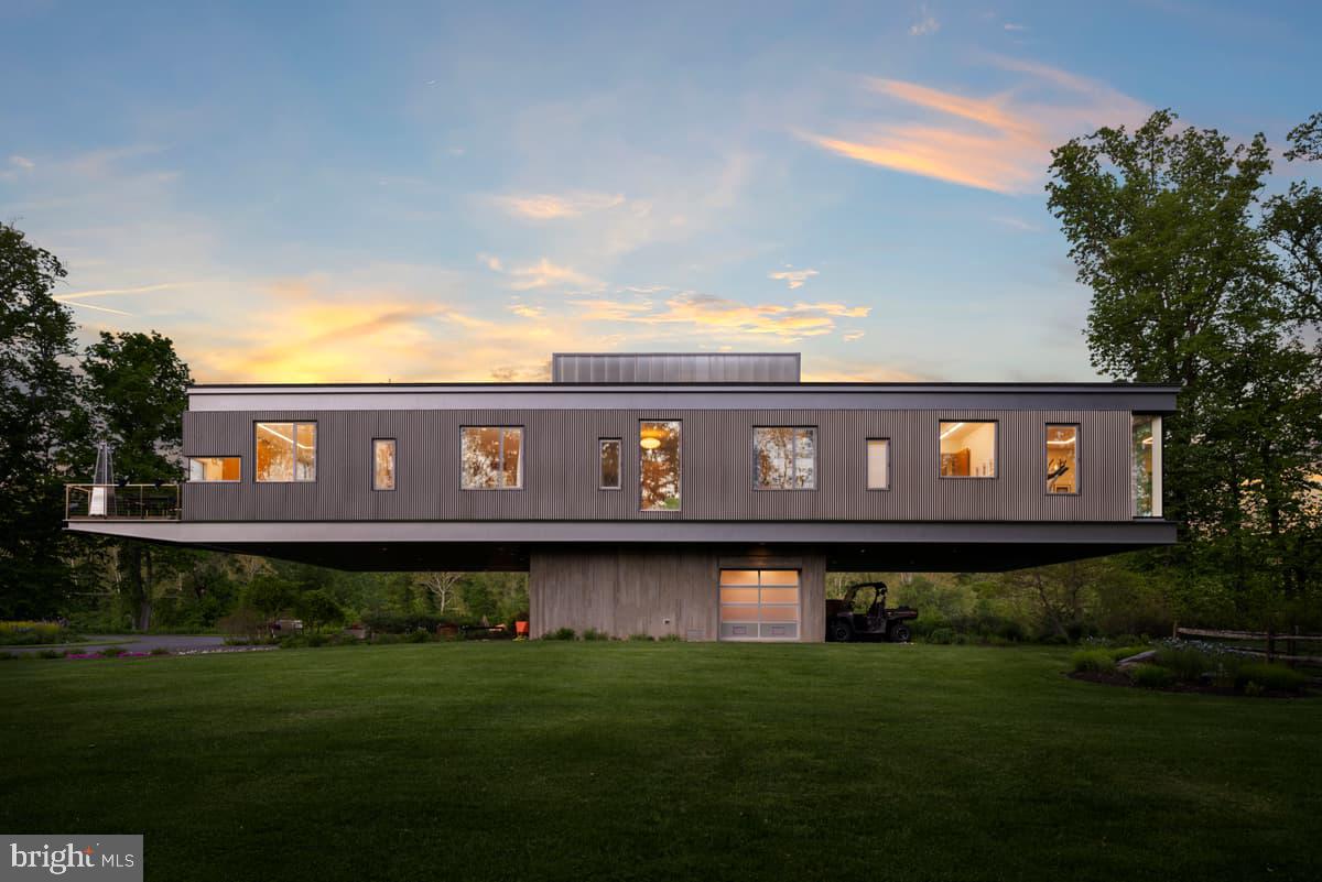 2710 RIVER ROAD