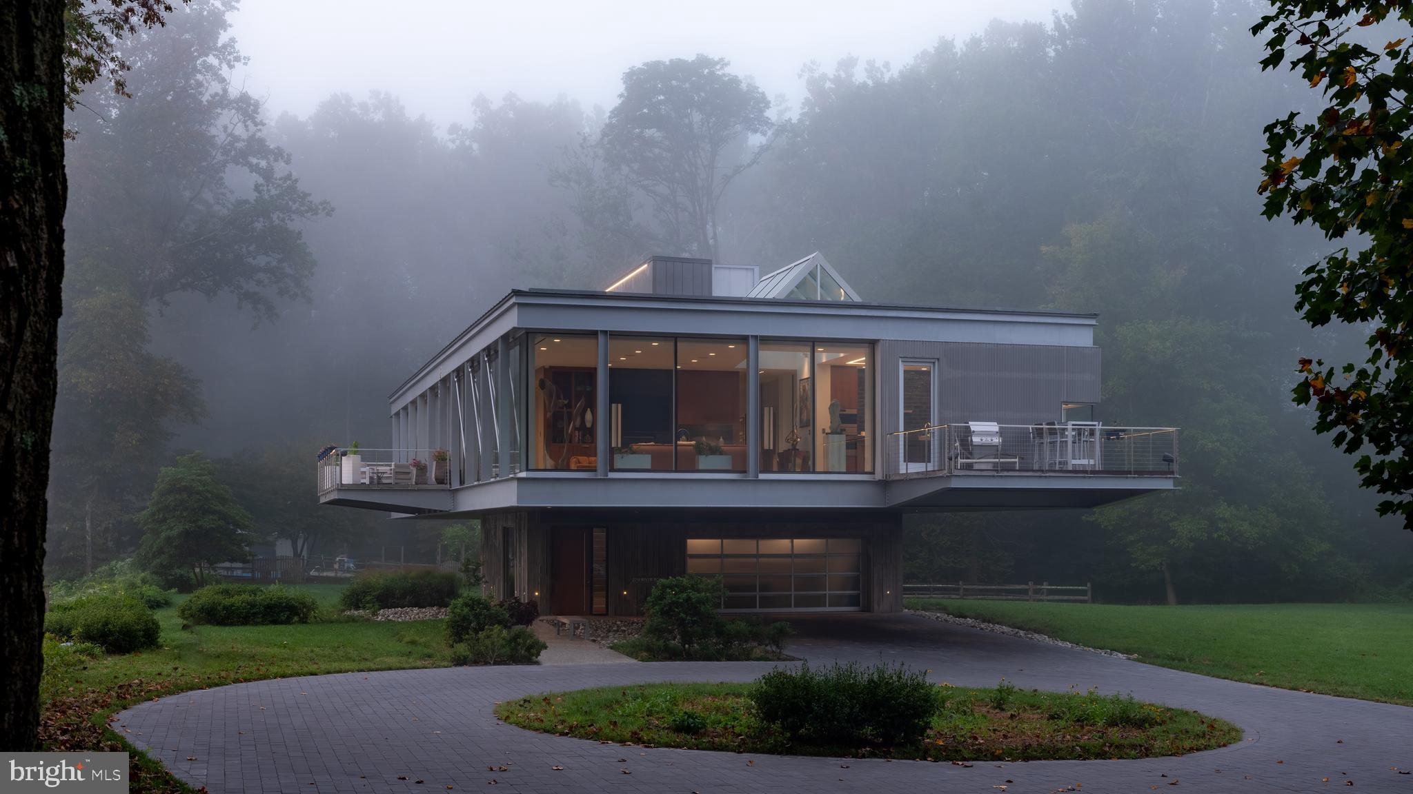 2710 RIVER ROAD