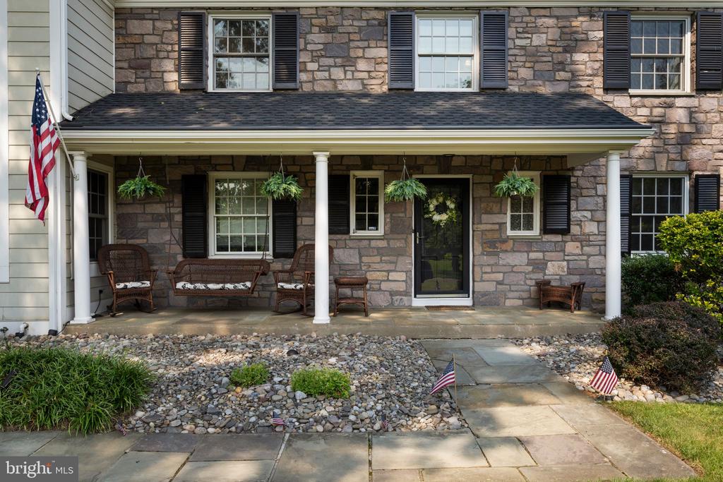7 KEATS ROAD