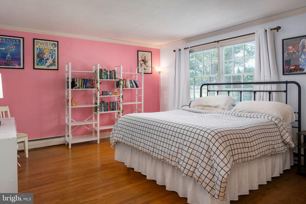 7 KEATS ROAD