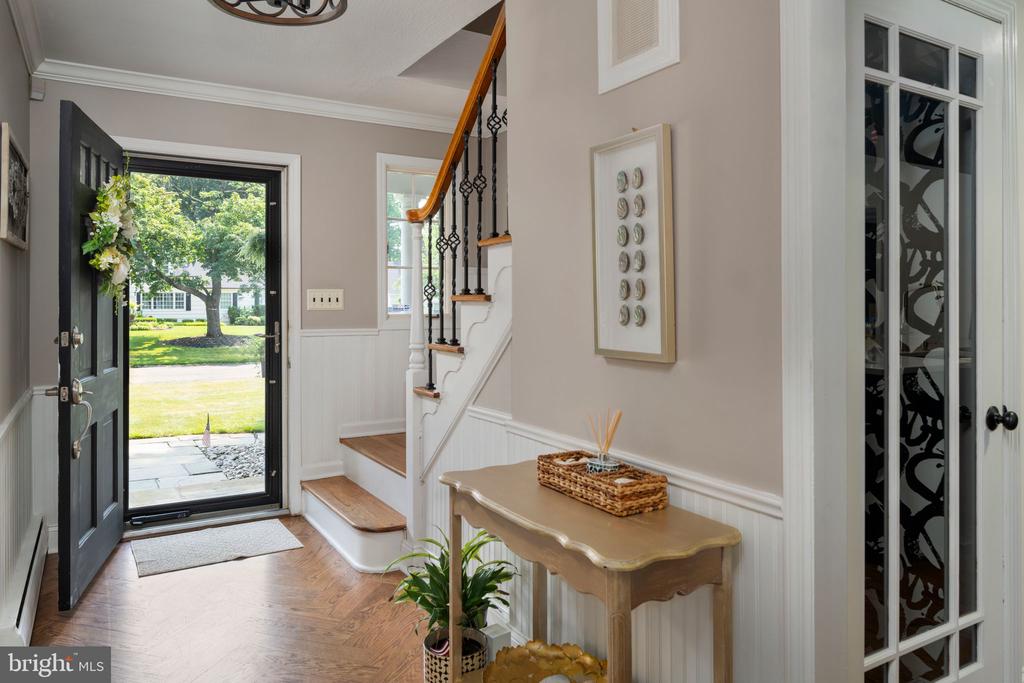 7 KEATS ROAD