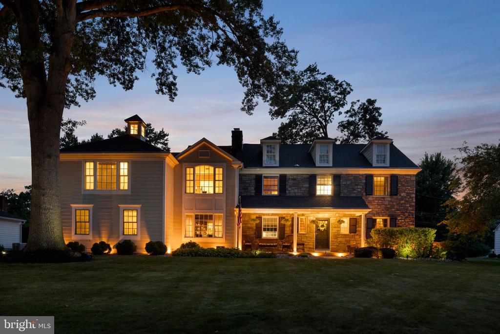 7 KEATS ROAD