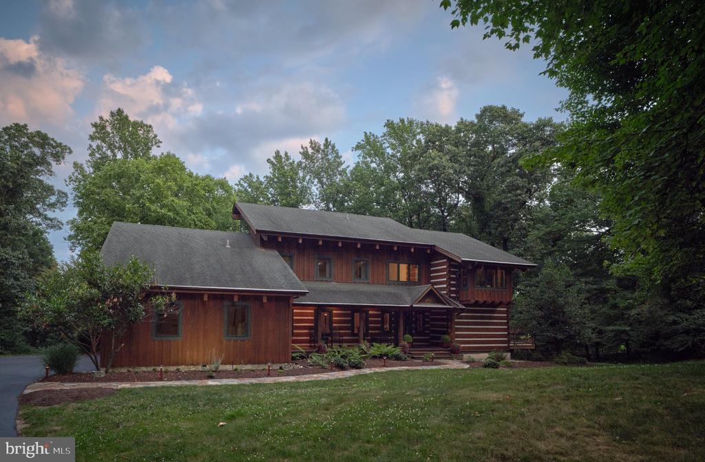 1850 CHAUTAUQUA TRL TRAIL