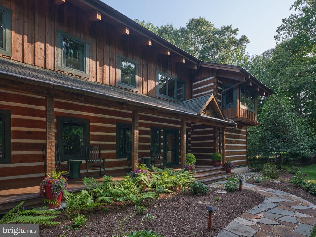 1850 CHAUTAUQUA TRL TRAIL