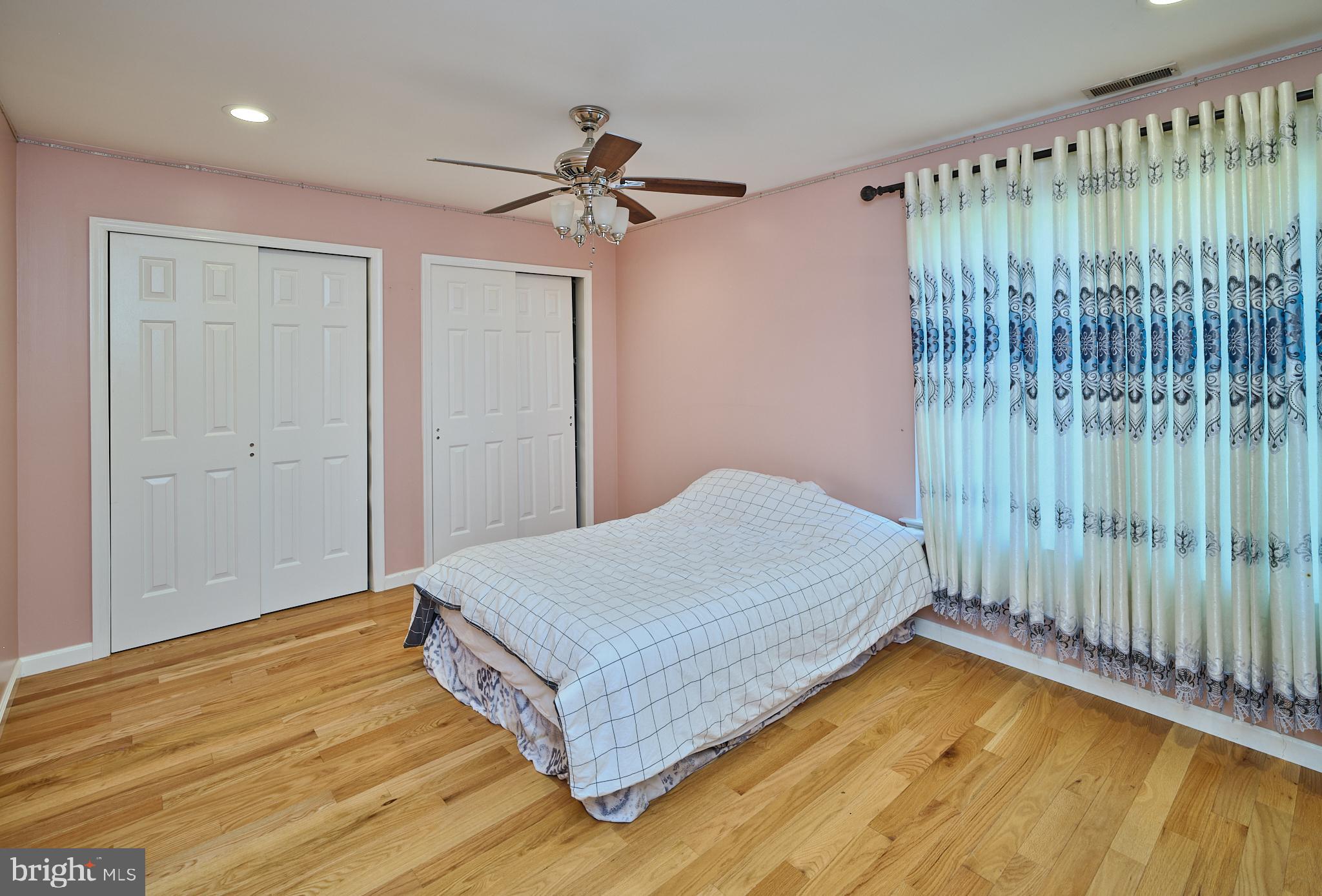 571 Constitution Rd