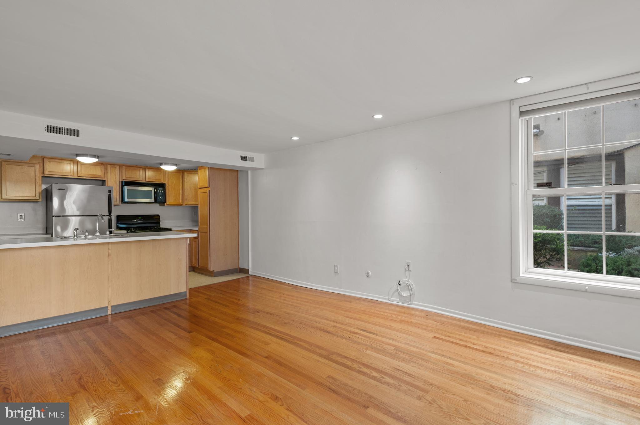 1029 SPRUCE STREET Unit: 106