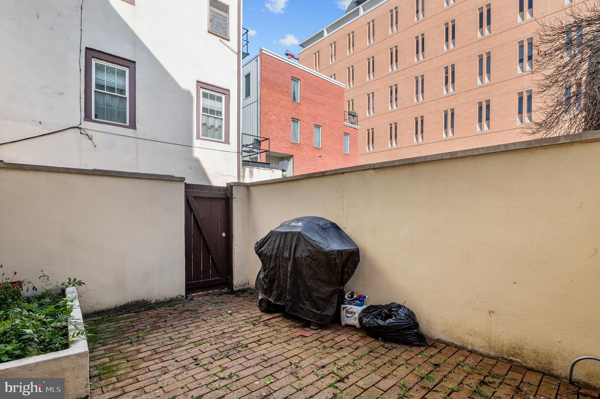 1029 SPRUCE STREET Unit: 106