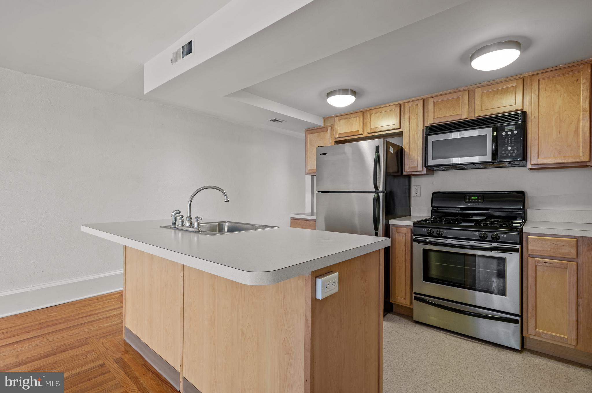1029 SPRUCE STREET Unit: 106