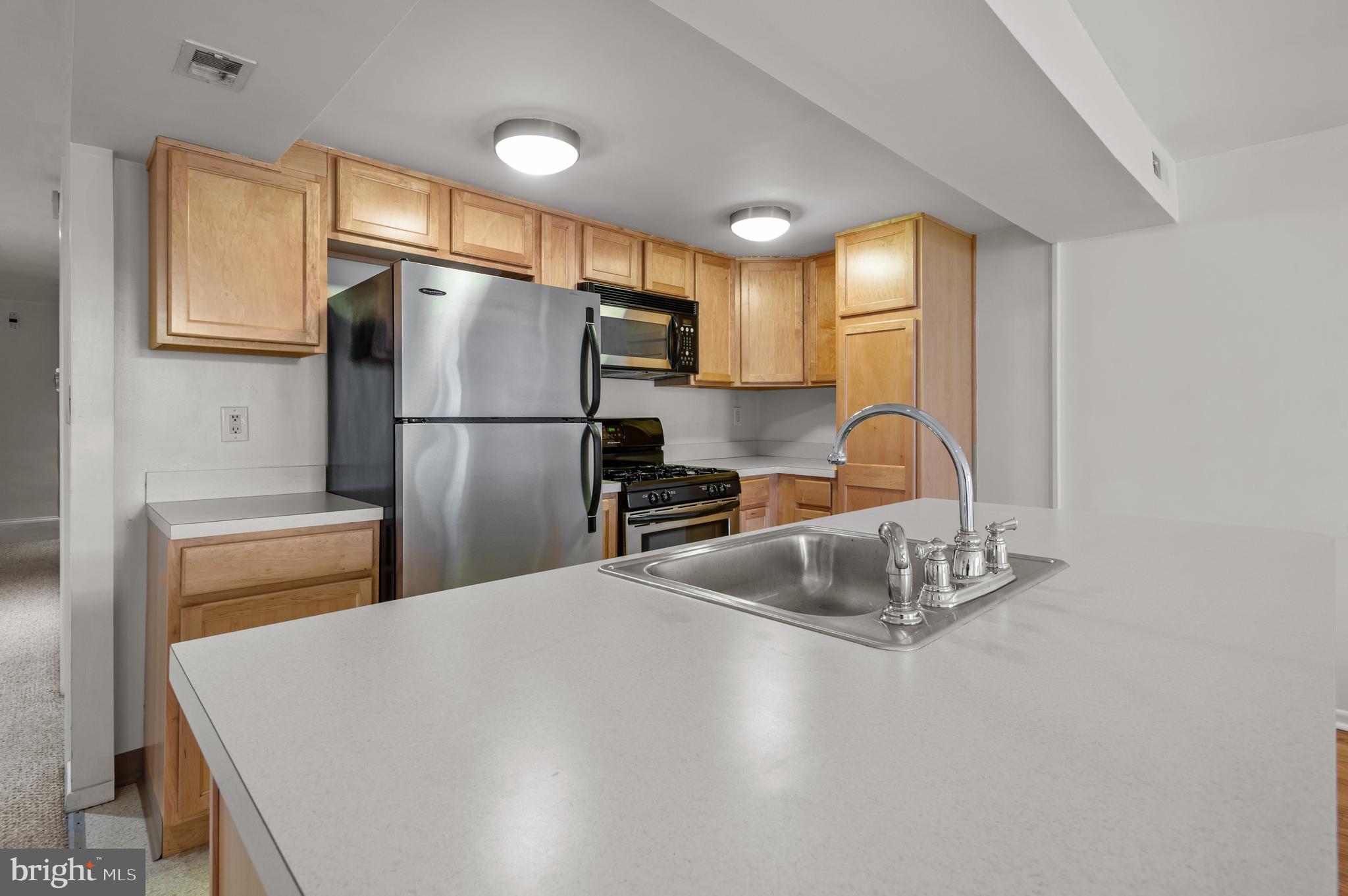 1029 SPRUCE STREET Unit: 106