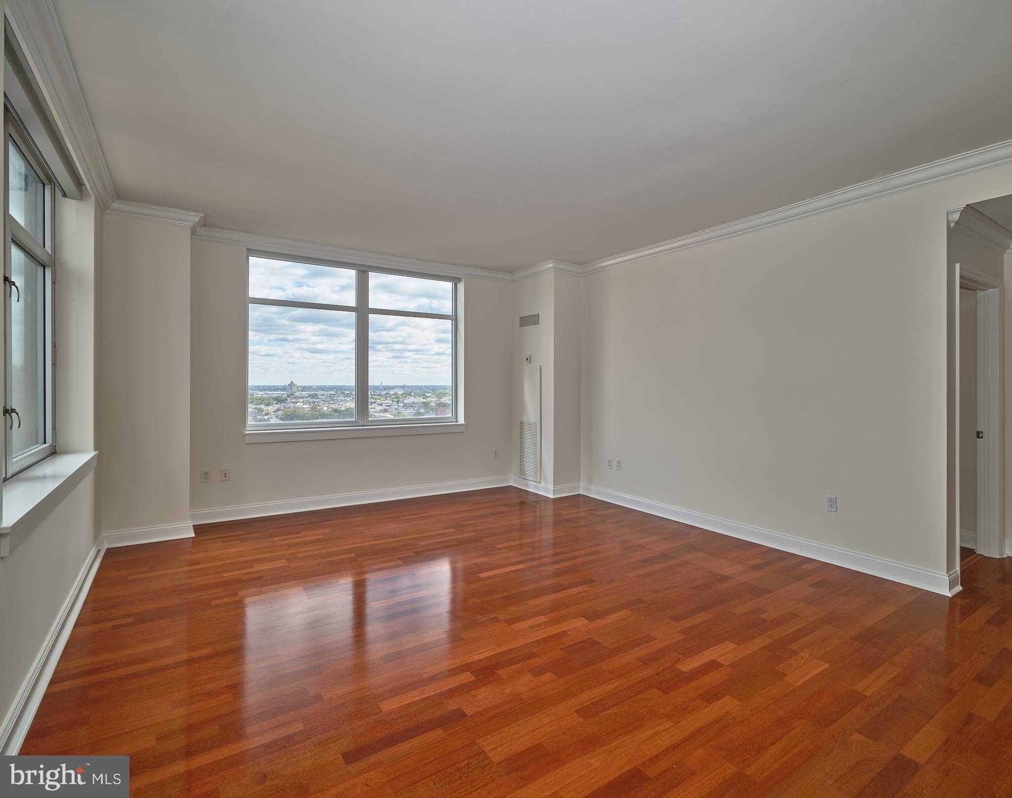 440-26 S Broad St #1407