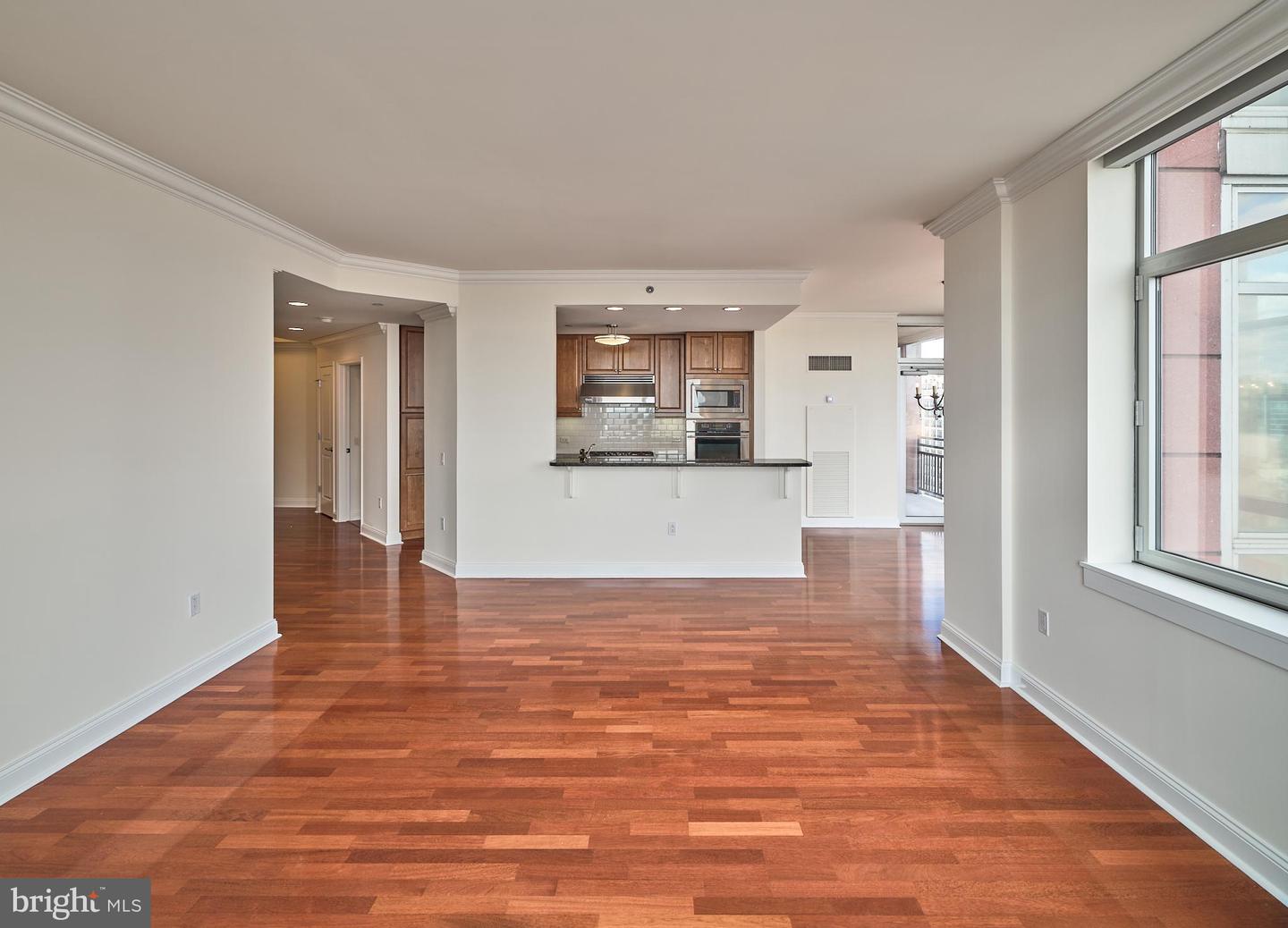 440-26 S Broad St #1407