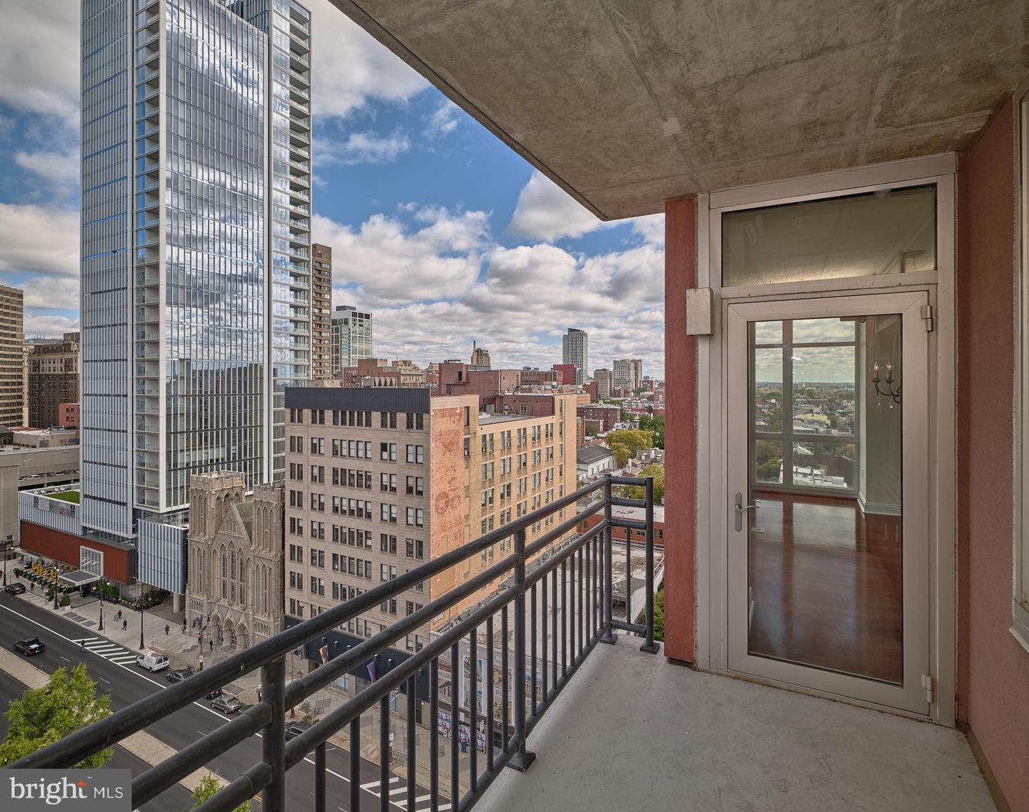 440-26 S Broad St #1407
