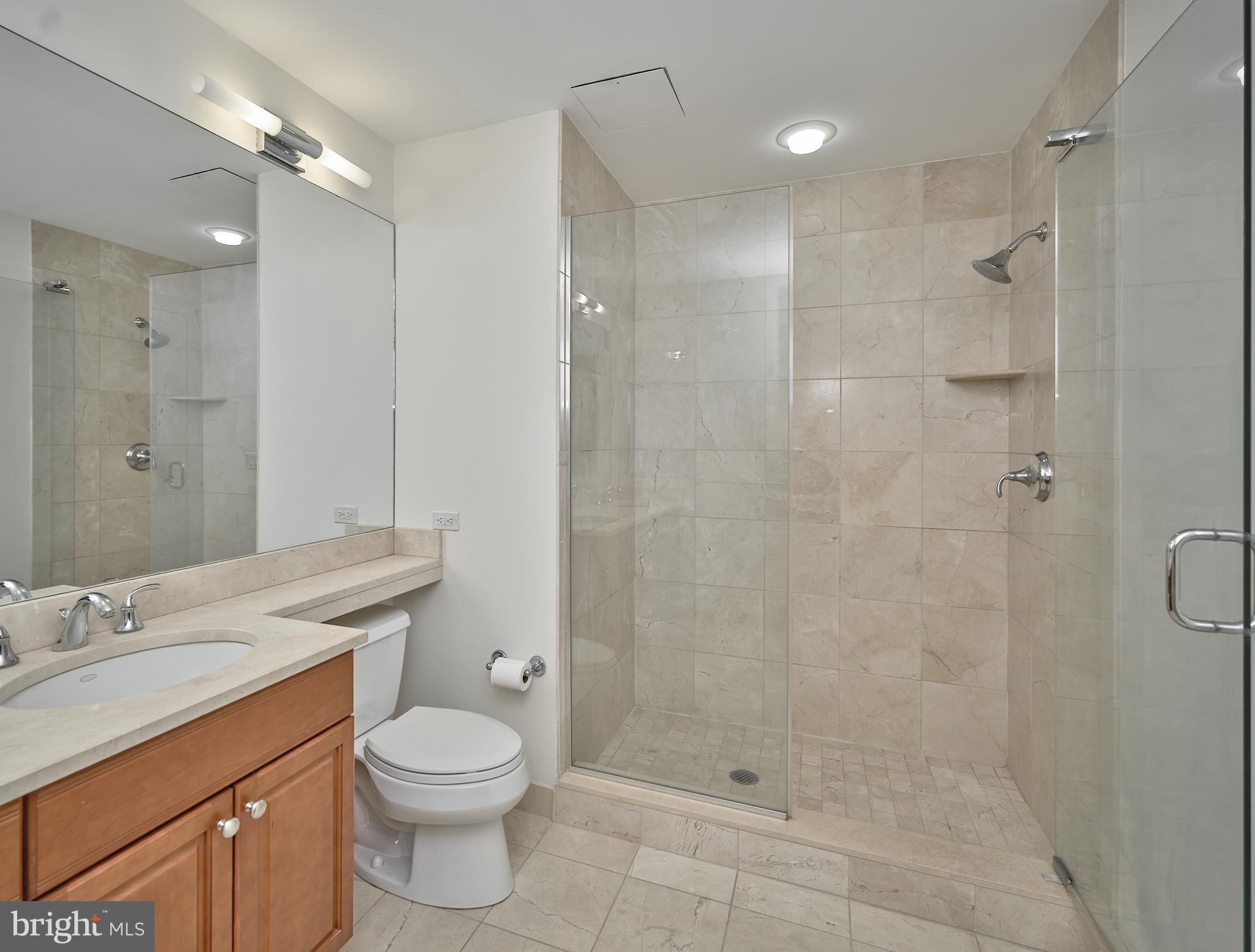 440-26 S Broad St #1407