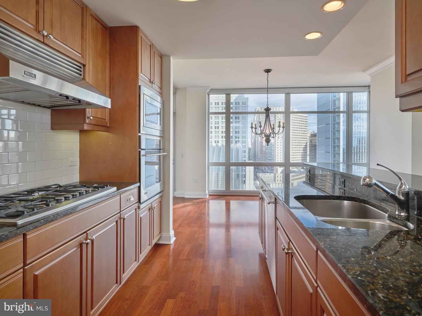 440-26 S Broad St #1407