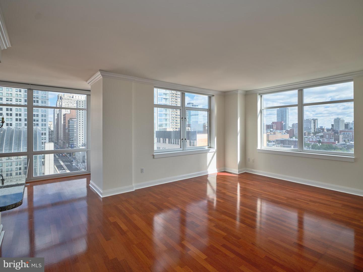 440-26 S Broad St #1407