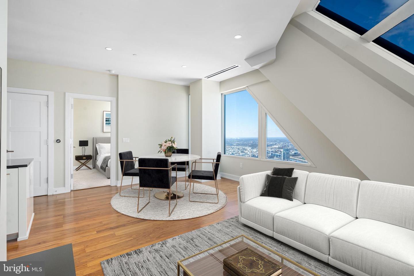 50 S 16TH ST #5303