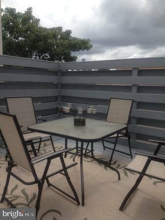 988 N 2ND ST #3