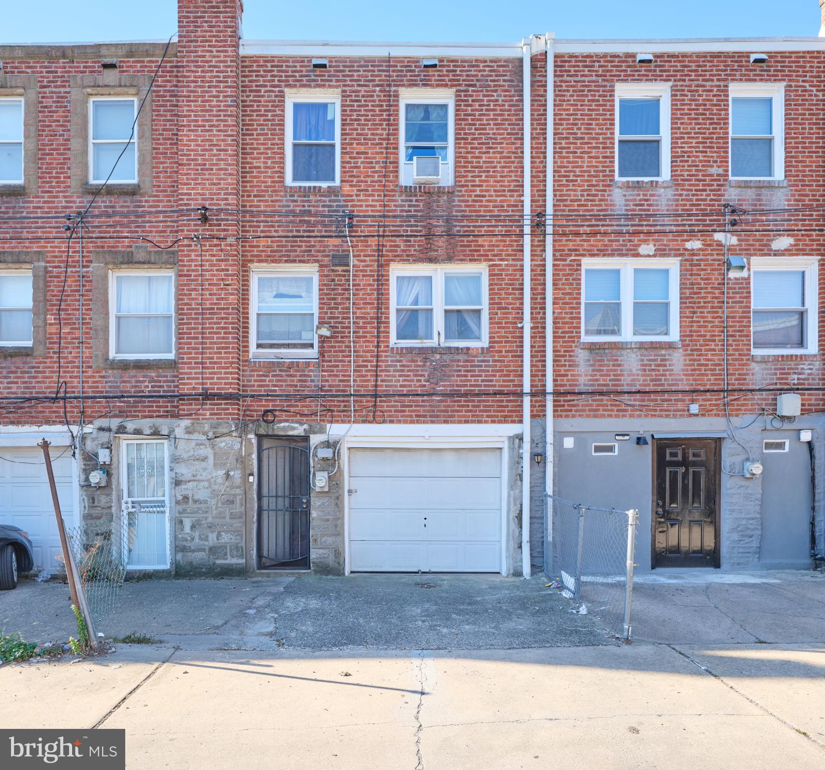 1053 VAN KIRK STREET