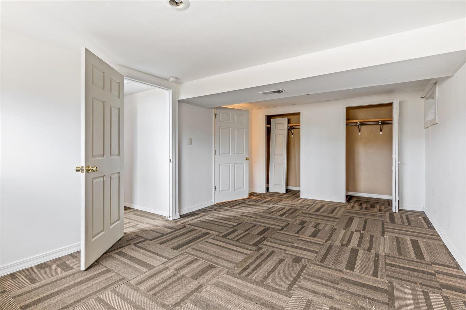 561 Robin Dr.