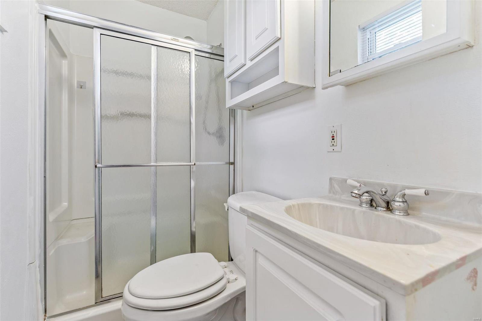 561 Robin Dr.