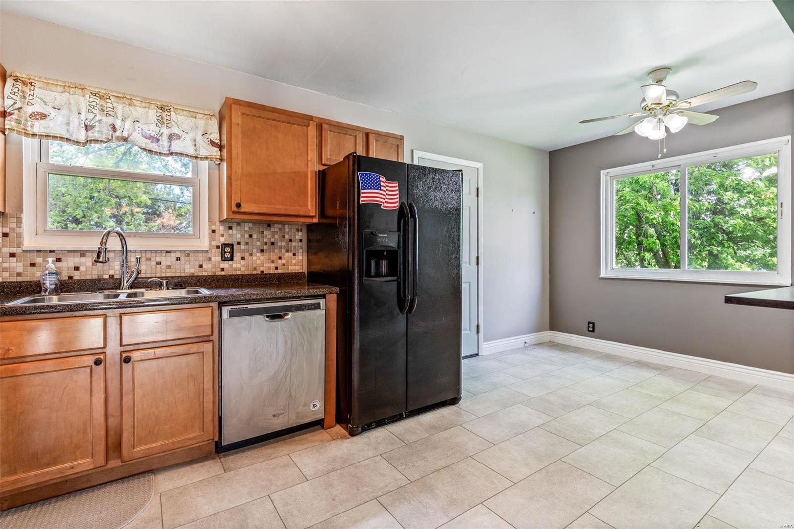 561 Robin Dr.