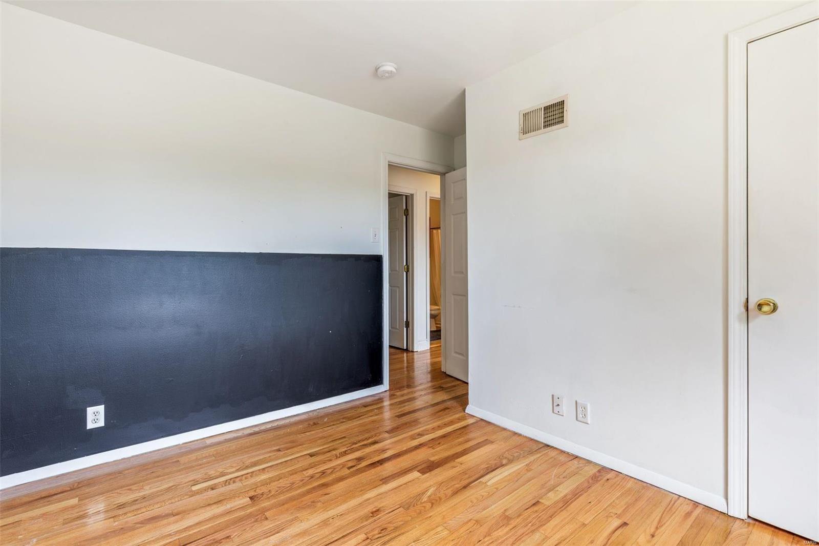 561 Robin Dr.
