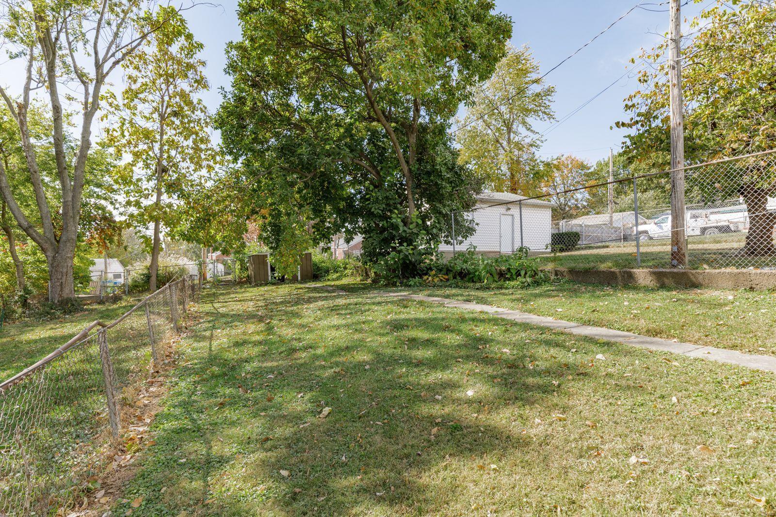 3622 Robert Ave