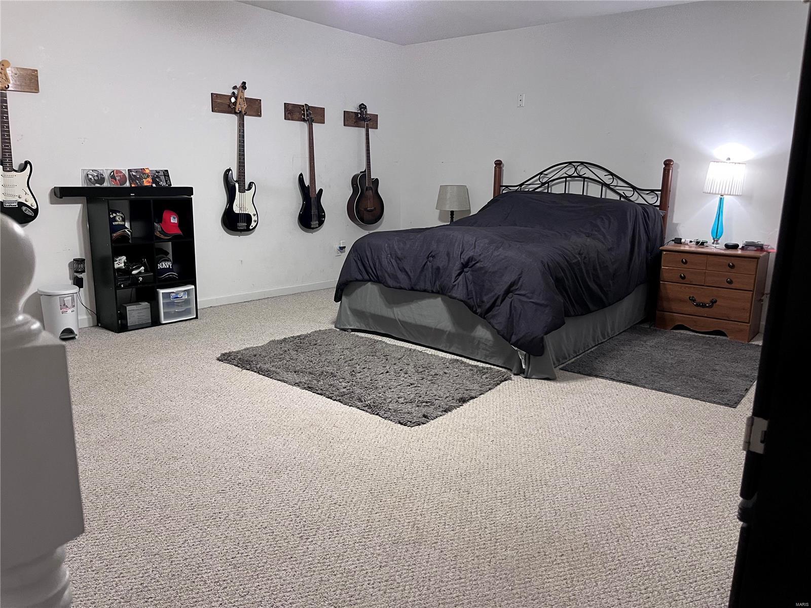 1509 Essex Heights