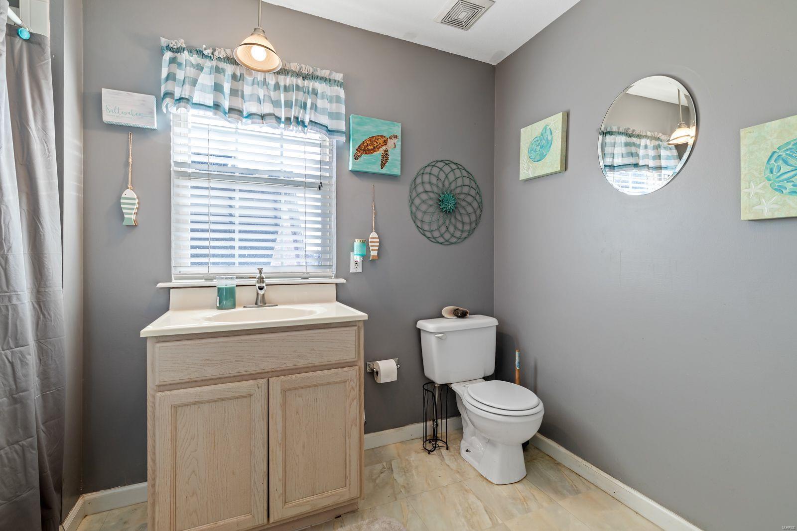 1509 Essex Heights