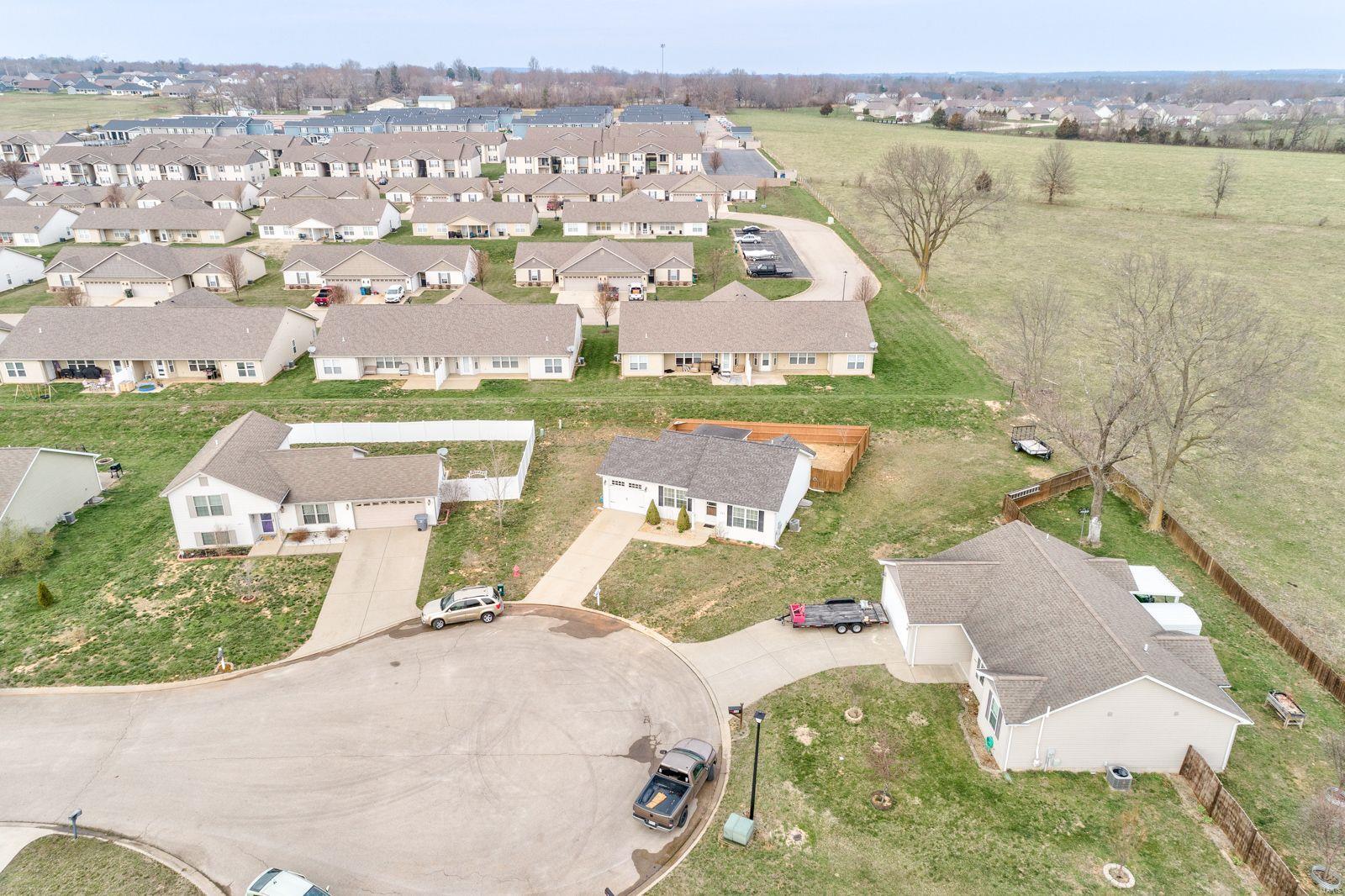 327 Bucking Horse Dr