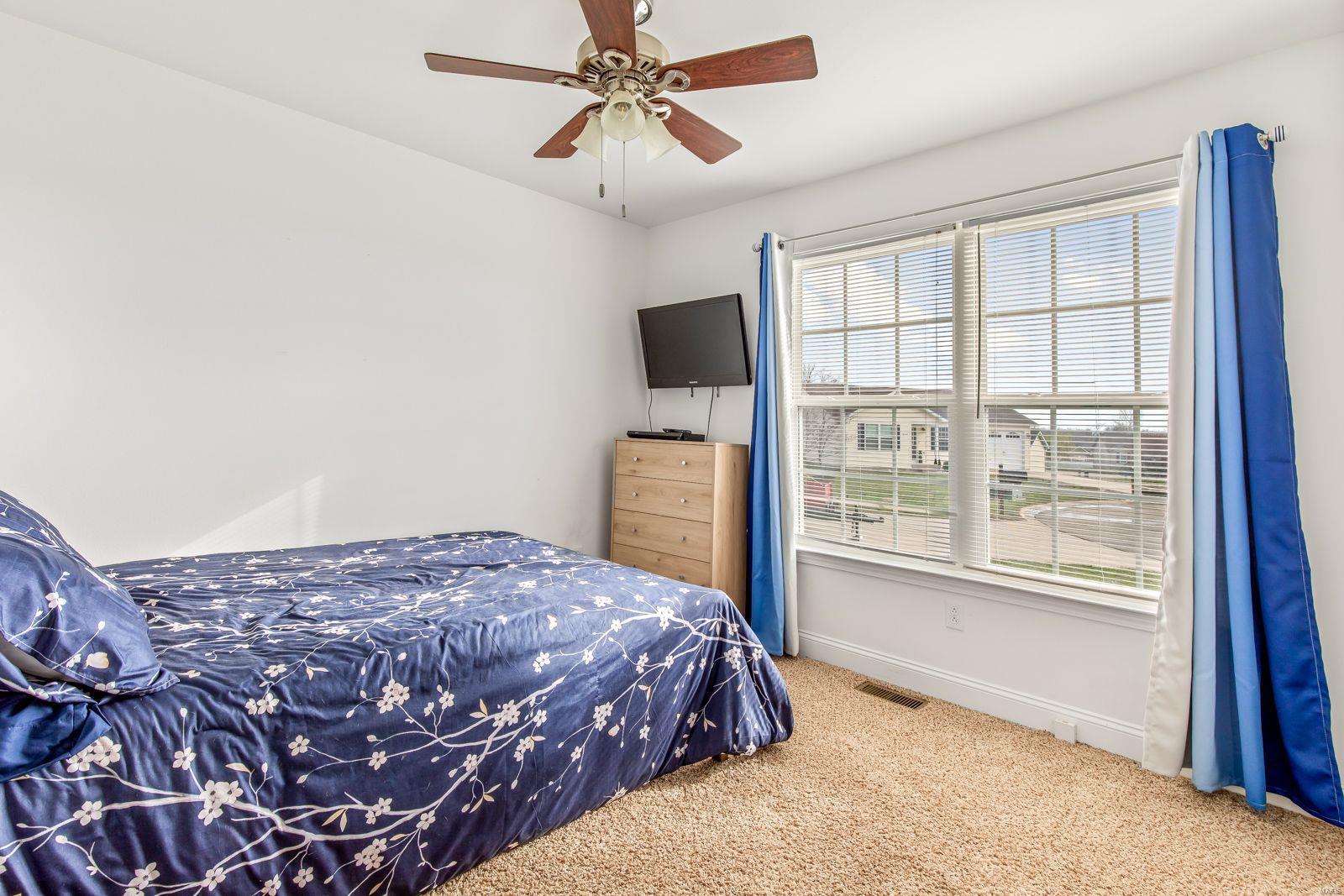327 Bucking Horse Dr