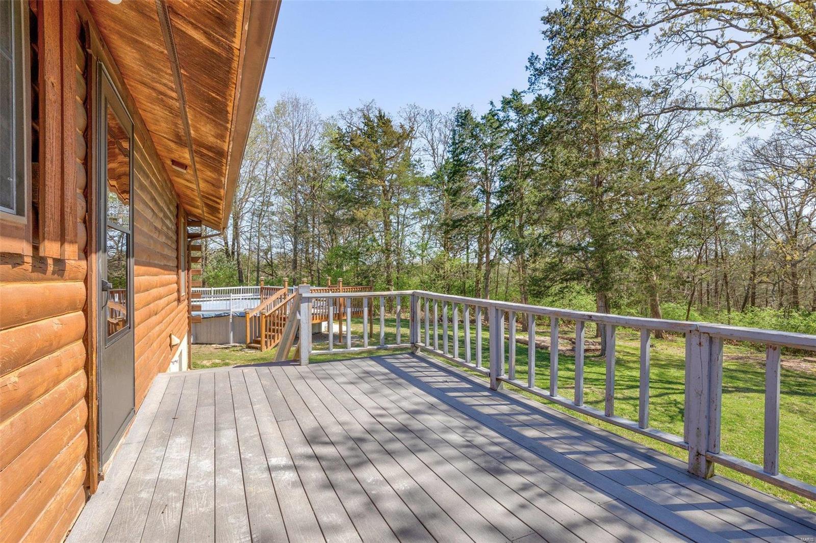 144 Post Oaks Dr.