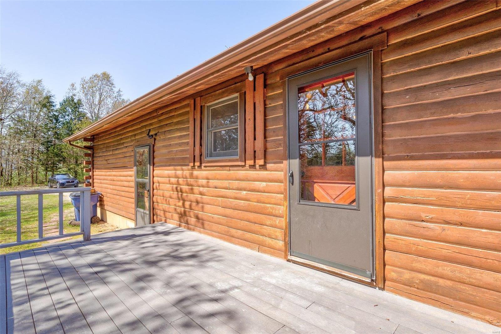 144 Post Oaks Dr.