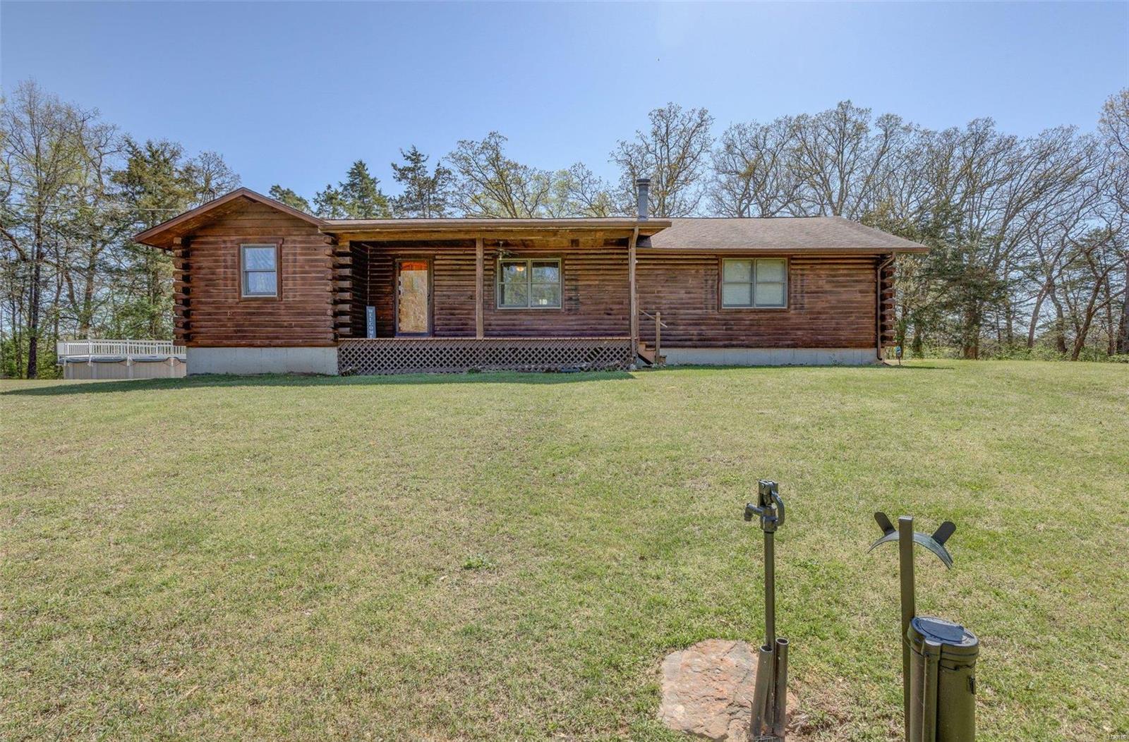 144 Post Oaks Dr.