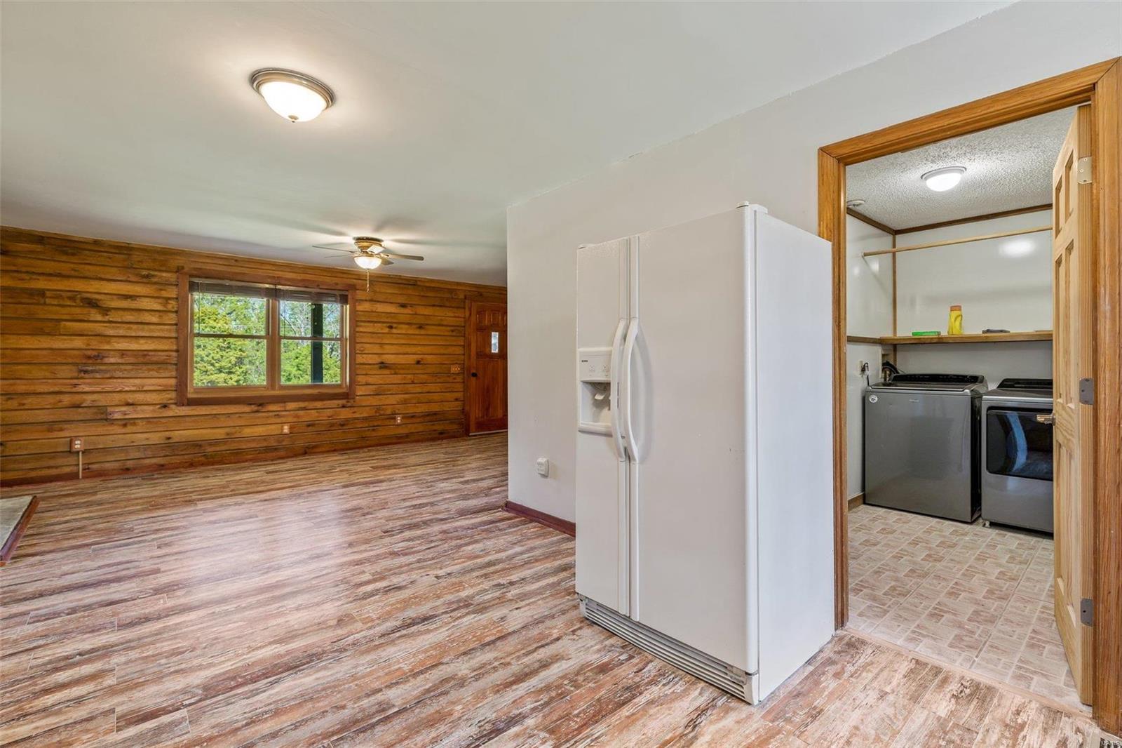 144 Post Oaks Dr.