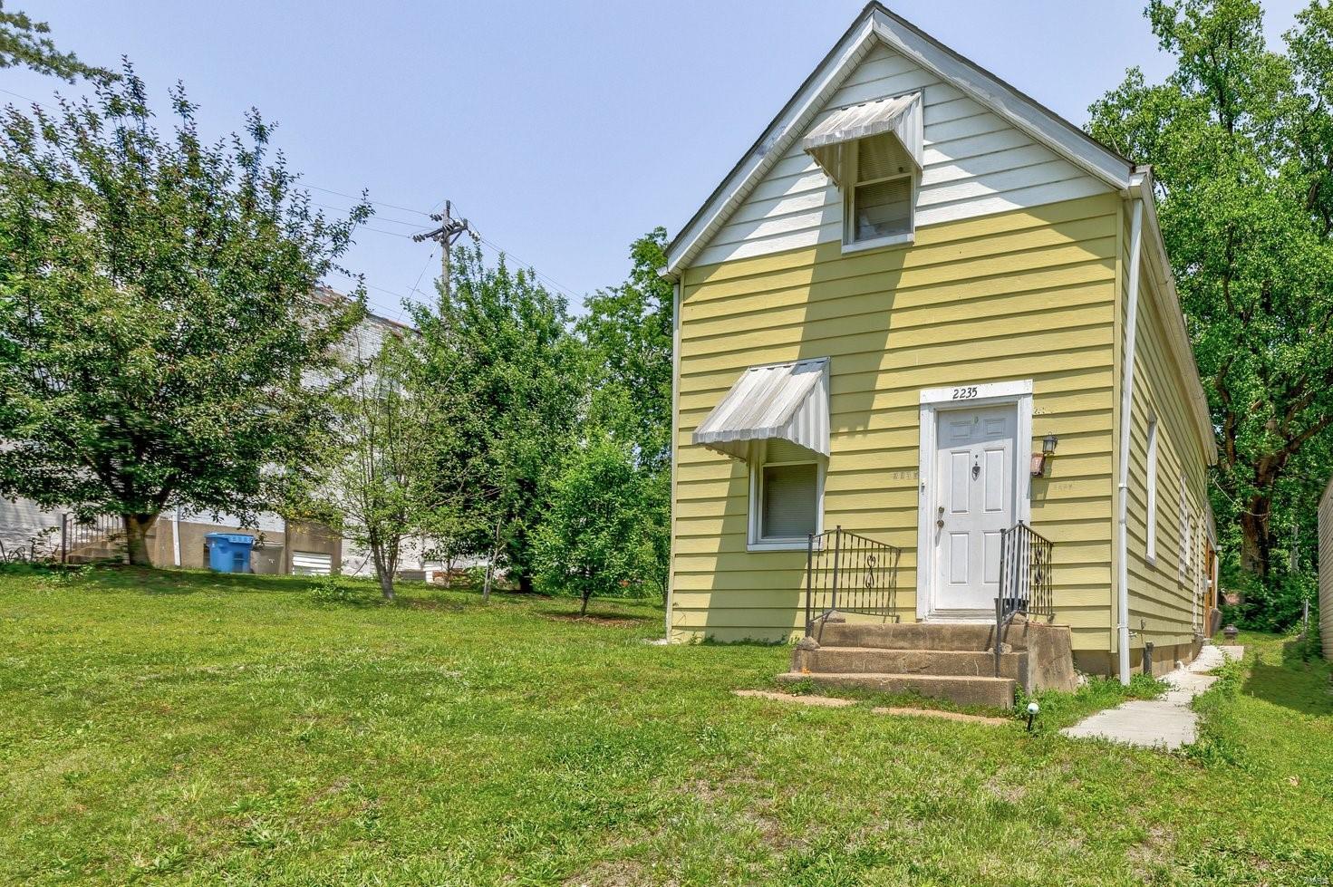 2235 Gasconade St.