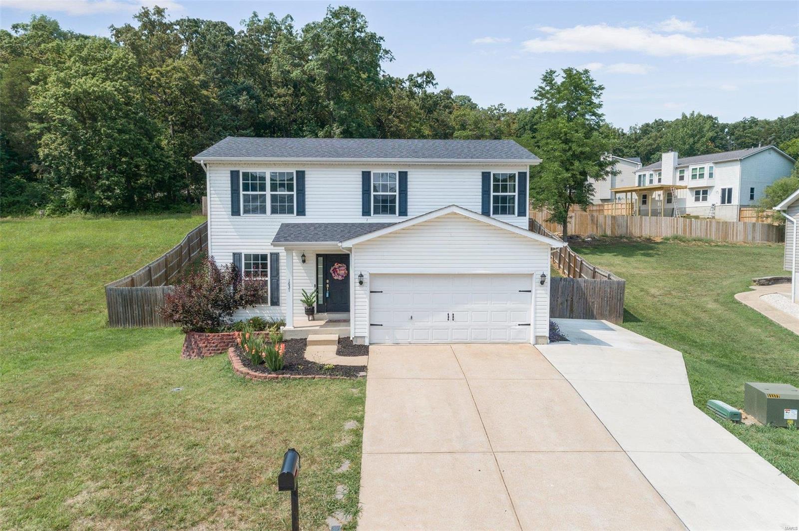 1631 Twelve Oaks Place