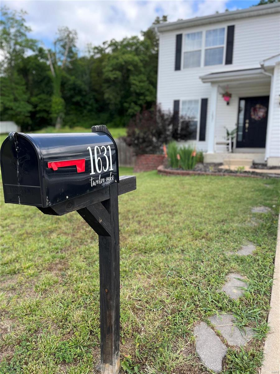 1631 Twelve Oaks Place
