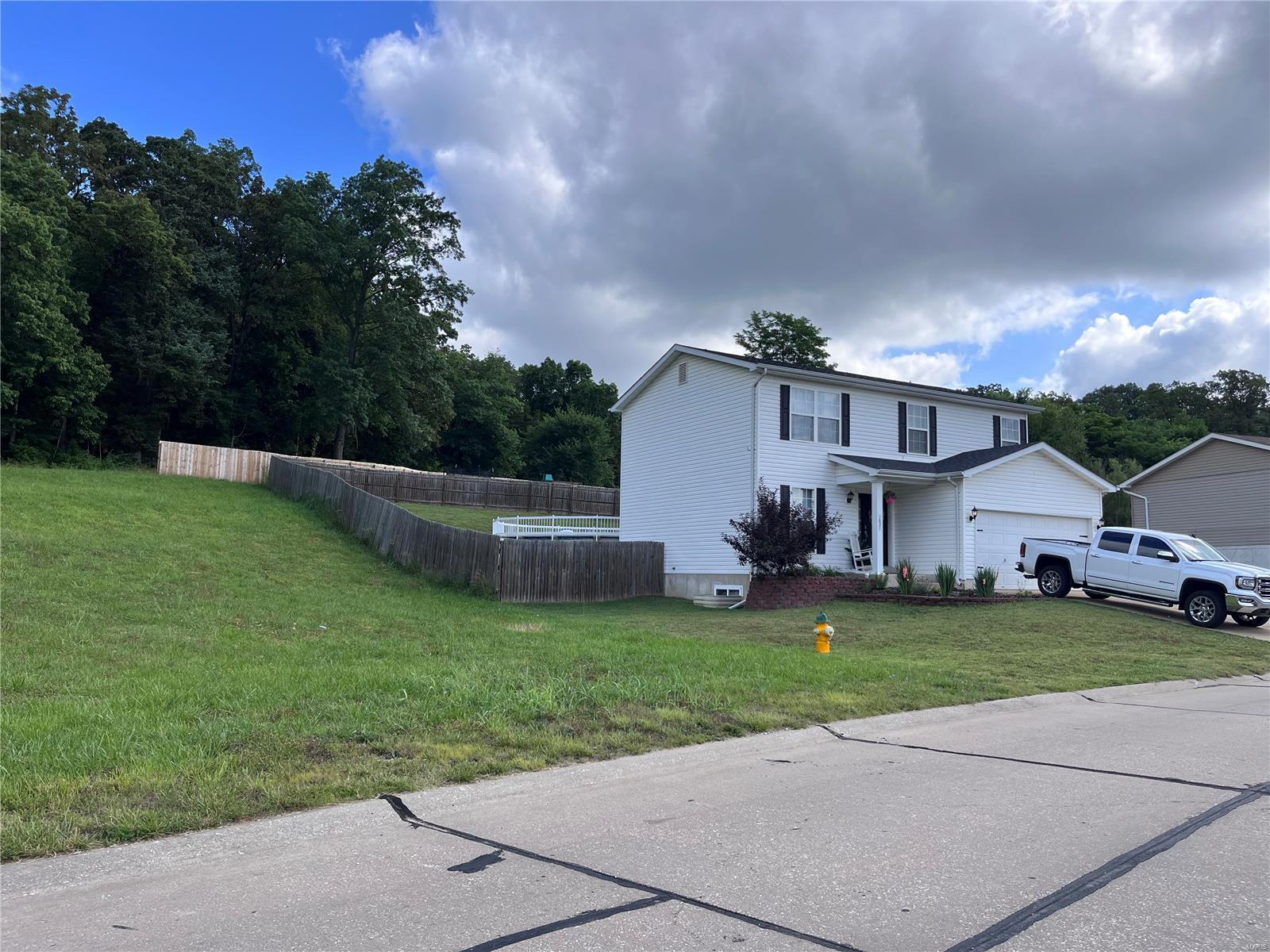 1631 Twelve Oaks Place