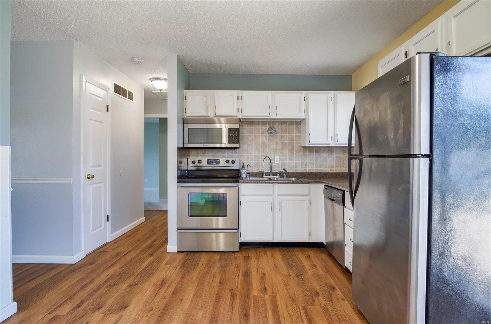 2816 Vineyard Dr